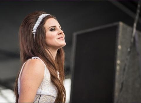 518288371-Singers-Lana-Del-Rey-Sam-Smith